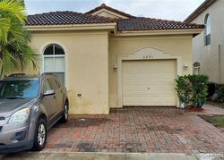 Pre-foreclosure in  NE 13TH DR Homestead, FL 33033