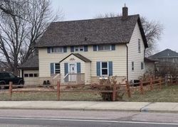 Pre-foreclosure in  W 4TH ST Winthrop, MN 55396