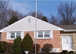 Pre-foreclosure in  E HUNTINGTON DR Wilmington, DE 19808