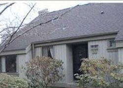 Pre-foreclosure Listing in HERITAGE VLG SOUTHBURY, CT 06488