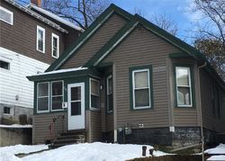 Pre-foreclosure in  VINE ST Syracuse, NY 13203