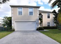  Nw Friar St, Port Saint Lucie FL