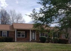 Pre-foreclosure Listing in YEATTS RD MARTINSVILLE, VA 24112