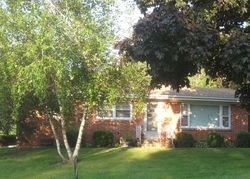 Pre-foreclosure in  BEVERLY HILL ST Waterloo, IA 50701