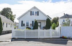 Pre-foreclosure in  PAGUM ST Malden, MA 02148