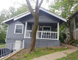 Pre-foreclosure Listing in CHESTNUT AVE KANSAS CITY, MO 64130