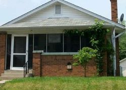 Pre-foreclosure Listing in N 14TH AVE BEECH GROVE, IN 46107