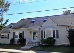 Pre-foreclosure Listing in WASHINGTON AVE KEANSBURG, NJ 07734