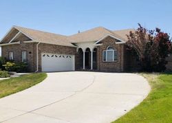 Pre-foreclosure in  SENTINEL CIR Gering, NE 69341