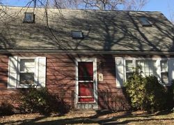 Pre-foreclosure Listing in MERRITT AVE MILFORD, CT 06460