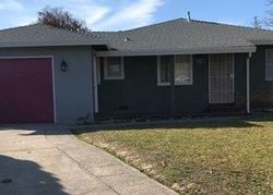 Pre-foreclosure Listing in REMO WAY SACRAMENTO, CA 95822