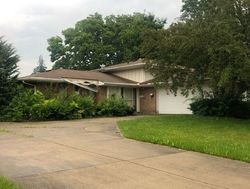 Pre-foreclosure Listing in HIGHCREST CT DAYTON, OH 45405