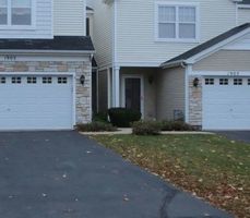 Pre-foreclosure Listing in COBBLESTONE DR CARPENTERSVILLE, IL 60110