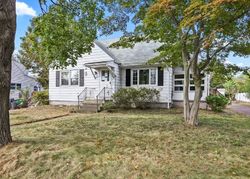 Pre-foreclosure Listing in SUNSET AVE HIGHTSTOWN, NJ 08520