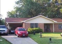 Pre-foreclosure Listing in W BARRETT ST TYLER, TX 75702