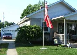 Pre-foreclosure Listing in E FAIRVIEW AVE SOUTH BEND, IN 46614