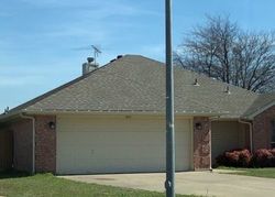 Pre-foreclosure Listing in TROXELL BLVD RHOME, TX 76078