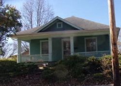 Pre-foreclosure Listing in CENTRAL AVE ANDERSON, IN 46016