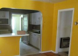 Pre-foreclosure in  SAKS RD Anniston, AL 36206