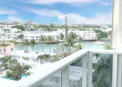 Pre-foreclosure in  BAY DR  Miami Beach, FL 33141