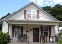 Pre-foreclosure in  FRANK ST Paintsville, KY 41240