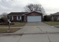 Pre-foreclosure Listing in ROSEBUSH ST STERLING HEIGHTS, MI 48310