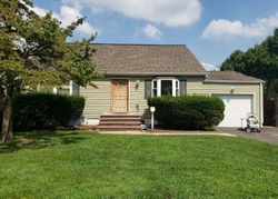  Gubernat Dr, South Plainfield NJ