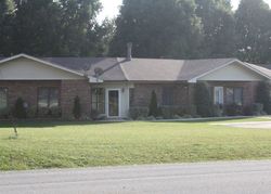 Pre-foreclosure in  STATE ST Cookeville, TN 38501