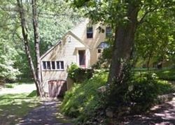 Pre-foreclosure in  INDIAN HILL RD Orange, CT 06477