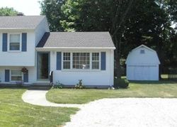 Pre-foreclosure Listing in ANNA DR WALLINGFORD, CT 06492