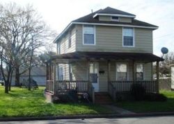 Pre-foreclosure in  CENTRE AVE Portsmouth, VA 23704