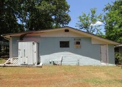 Pre-foreclosure in  GRANDVIEW CIR Locust Grove, OK 74352