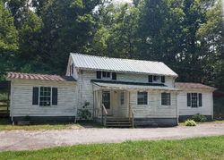 Pre-foreclosure Listing in GOODVIEW TOWN RD GOODVIEW, VA 24095