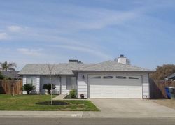 Pre-foreclosure Listing in 9 1/4 AVE HANFORD, CA 93230