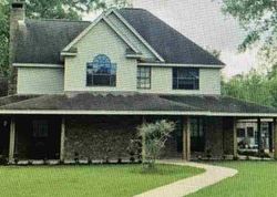Pre-foreclosure in  YAUPON ST Orange, TX 77630