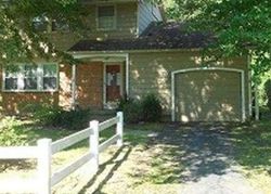 Pre-foreclosure Listing in OLD ORCHARD RD CHERRY HILL, NJ 08003