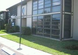 Pre-foreclosure in  NE 199TH ST  Miami, FL 33179