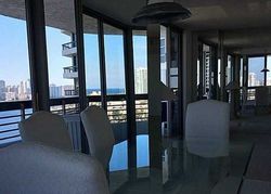 Pre-foreclosure in  NE 192ND ST  Miami, FL 33180
