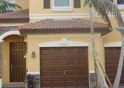 Pre-foreclosure in  NW 113TH CT Miami, FL 33178