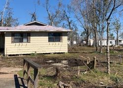 Pre-foreclosure in  GREENLAWN ST Lake Charles, LA 70607