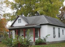 Pre-foreclosure Listing in S WASHINGTON ST SULLIVAN, IL 61951