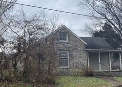 Pre-foreclosure Listing in OLD DAILEY AVE FRANKFORT, KY 40601