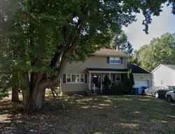 Pre-foreclosure Listing in REDWOOD DR PISCATAWAY, NJ 08854