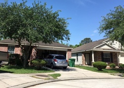 Pre-foreclosure Listing in RAVENWOOD VIEW LN HOUSTON, TX 77075