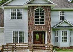 Pre-foreclosure in  TOM SADLER RD Charlotte, NC 28214
