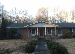 Pre-foreclosure Listing in CREEKWOOD DR SPARTANBURG, SC 29302