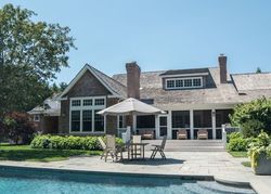 Pre-foreclosure Listing in CEDAR ST EAST HAMPTON, NY 11937