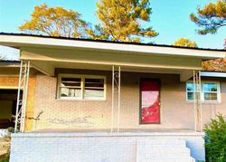 Pre-foreclosure in  EDGEWOOD DR Weaver, AL 36277