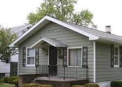 Pre-foreclosure Listing in S WEST BLVD ELKHART, IN 46514