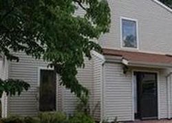 Pre-foreclosure Listing in WOODLAND TRL CARMEL, NY 10512